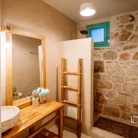 Holiday home Tsantri Olive Grove *