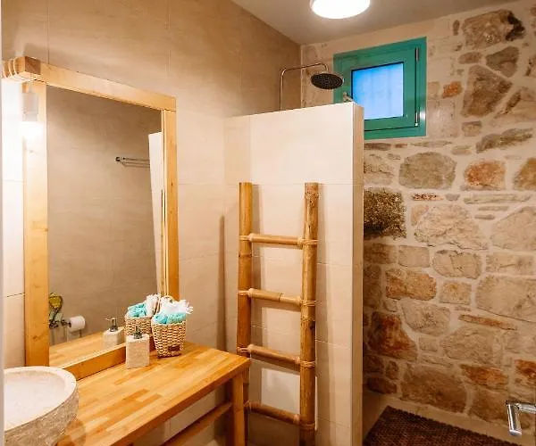 Holiday home Tsantri Olive Grove *