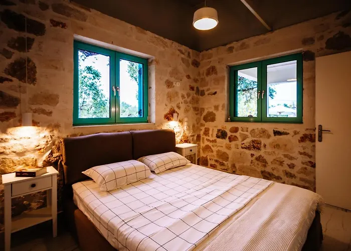 Holiday home Tsantri Olive Grove *